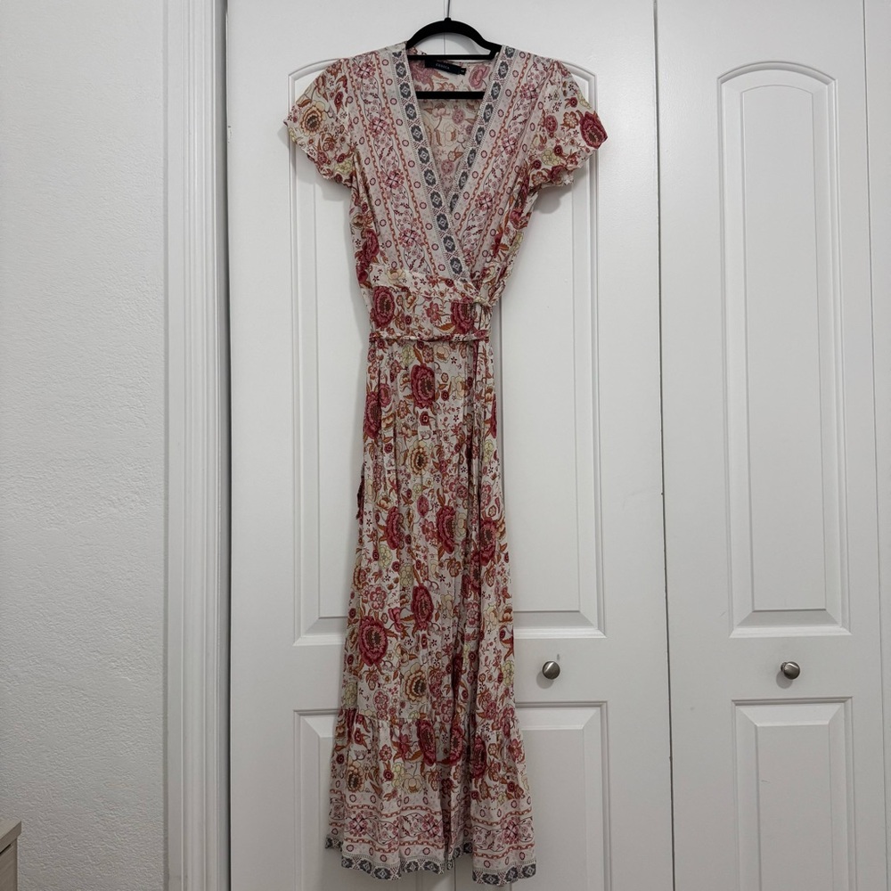 Floral V-Neck Maxi Dress